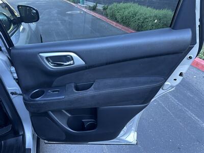 2015 Nissan Pathfinder S - Photo 16 - Sacramento, CA 95821