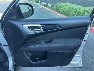 2015 Nissan Pathfinder S - Photo 20 - Sacramento, CA 95821