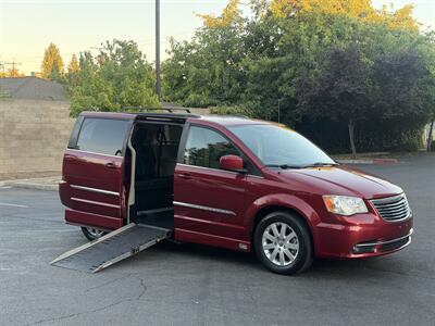 2014 Chrysler Town & Country Touring HANDICAP WHEELCHAIR ACCESSIBLE VAN - Photo 9 - Sacramento, CA 95821