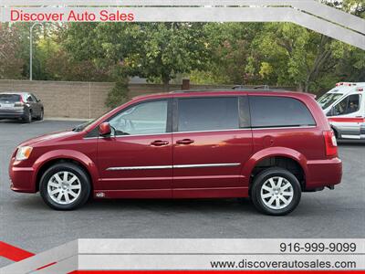 2014 Chrysler Town & Country Touring HANDICAP WHEELCHAIR ACCESSIBLE VAN - Photo 2 - Sacramento, CA 95821