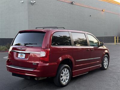 2014 Chrysler Town & Country Touring HANDICAP WHEELCHAIR ACCESSIBLE VAN - Photo 7 - Sacramento, CA 95821