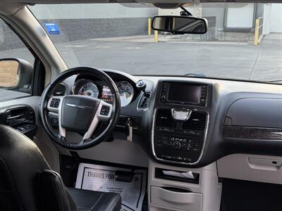 2014 Chrysler Town & Country Touring HANDICAP WHEELCHAIR ACCESSIBLE VAN - Photo 14 - Sacramento, CA 95821
