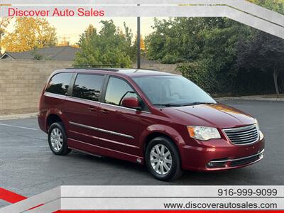 2014 Chrysler Town & Country Touring HANDICAP WHEELCHAIR ACCESSIBLE VAN - Photo 5 - Sacramento, CA 95821