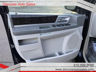 2010 Dodge Grand Caravan SXT  HANDICAP WHEELCHAIR ACCESSIBLE VAN - Photo 15 - Sacramento, CA 95821