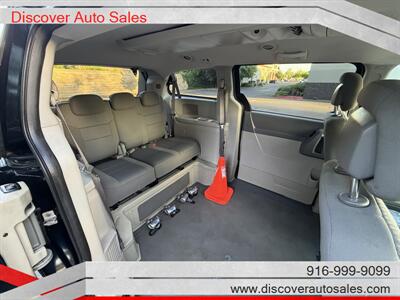 2010 Dodge Grand Caravan SXT  HANDICAP WHEELCHAIR ACCESSIBLE VAN - Photo 9 - Sacramento, CA 95821