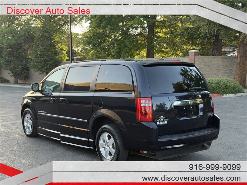 2010 Dodge Grand Caravan SXT  HANDICAP WHEELCHAIR ACCESSIBLE VAN