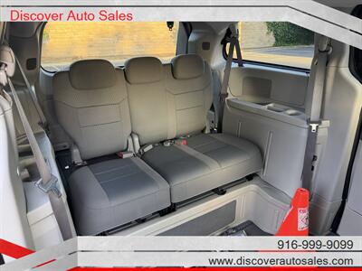2010 Dodge Grand Caravan SXT  HANDICAP WHEELCHAIR ACCESSIBLE VAN - Photo 8 - Sacramento, CA 95821