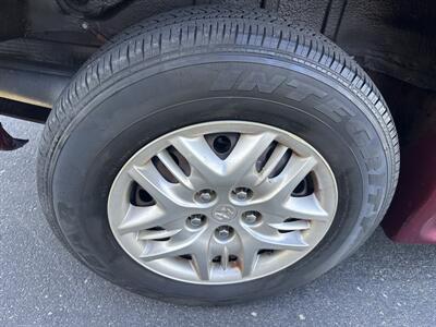 2002 Dodge Grand Caravan Sport  HANDICAP WHEELCHAIR ACCESSIBLE VAN - Photo 22 - Sacramento, CA 95821