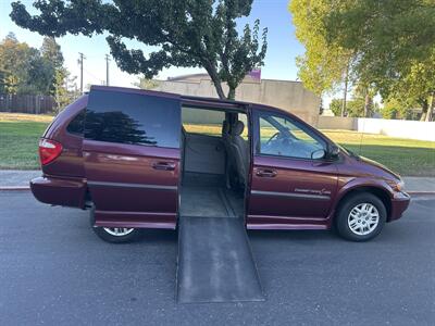 2002 Dodge Grand Caravan Sport  HANDICAP WHEELCHAIR ACCESSIBLE VAN - Photo 4 - Sacramento, CA 95821