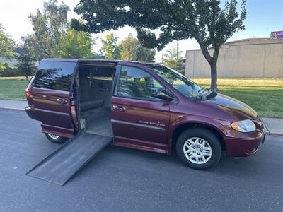 2002 Dodge Grand Caravan Sport  HANDICAP WHEELCHAIR ACCESSIBLE VAN - Photo 3 - Sacramento, CA 95821