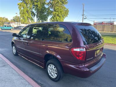 2002 Dodge Grand Caravan Sport  HANDICAP WHEELCHAIR ACCESSIBLE VAN - Photo 8 - Sacramento, CA 95821