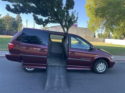 2002 Dodge Grand Caravan Sport  HANDICAP WHEELCHAIR ACCESSIBLE VAN - Photo 2 - Sacramento, CA 95821