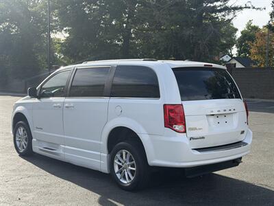 2020 Dodge Grand Caravan SXT HANDICAP WHEELCHAIR ACCESSIBLE VAN - Photo 4 - Sacramento, CA 95821
