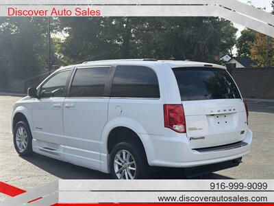 2020 Dodge Grand Caravan SXT HANDICAP WHEELCHAIR ACCESSIBLE VAN - Photo 4 - Sacramento, CA 95821