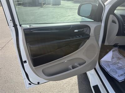 2020 Dodge Grand Caravan SXT HANDICAP WHEELCHAIR ACCESSIBLE VAN - Photo 15 - Sacramento, CA 95821