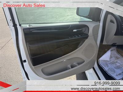 2020 Dodge Grand Caravan SXT HANDICAP WHEELCHAIR ACCESSIBLE VAN - Photo 15 - Sacramento, CA 95821