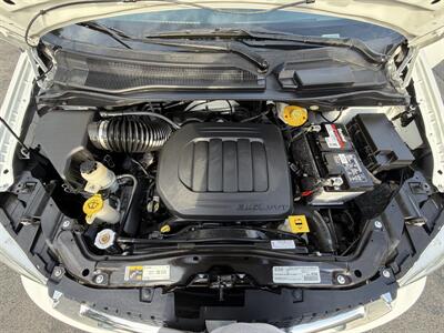 2020 Dodge Grand Caravan SXT HANDICAP WHEELCHAIR ACCESSIBLE VAN - Photo 19 - Sacramento, CA 95821