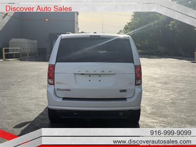 2020 Dodge Grand Caravan SXT HANDICAP WHEELCHAIR ACCESSIBLE VAN - Photo 7 - Sacramento, CA 95821