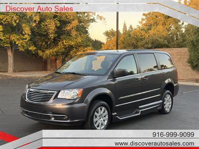 2015 Chrysler Town & Country Touring HANDICAP WHEELCHAIR ACCESSIBLE VAN - Photo 2 - Sacramento, CA 95821