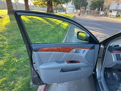 2005 Toyota Avalon XL   - Photo 16 - Sacramento, CA 95821