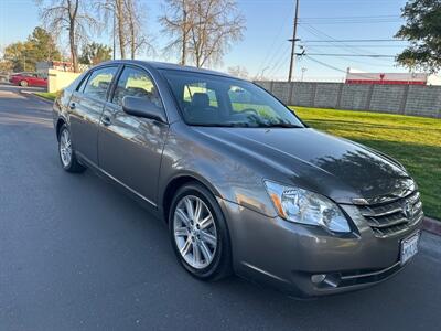 2005 Toyota Avalon XL   - Photo 4 - Sacramento, CA 95821