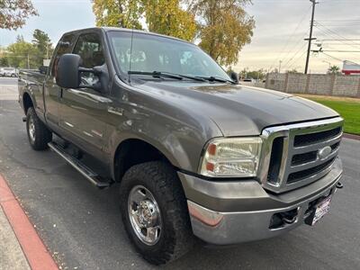 2006 Ford F-250 Super Duty XL XL 4dr SuperCab  