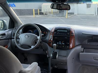 2007 Toyota Sienna XLE 7-Passenger HANDICAP WHEELCHAIR ACCESSIBLE VAN - Photo 12 - Sacramento, CA 95821