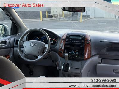 2007 Toyota Sienna XLE 7-Passenger HANDICAP WHEELCHAIR ACCESSIBLE VAN - Photo 12 - Sacramento, CA 95821