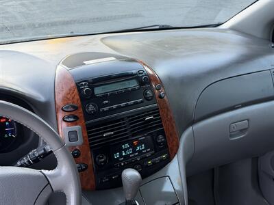 2007 Toyota Sienna XLE 7-Passenger HANDICAP WHEELCHAIR ACCESSIBLE VAN - Photo 17 - Sacramento, CA 95821