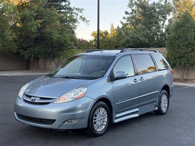 2007 Toyota Sienna XLE 7-Passenger HANDICAP WHEELCHAIR ACCESSIBLE VAN - Photo 2 - Sacramento, CA 95821