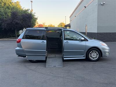 2007 Toyota Sienna XLE 7-Passenger HANDICAP WHEELCHAIR ACCESSIBLE VAN - Photo 9 - Sacramento, CA 95821