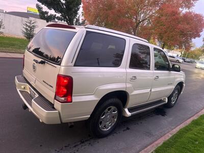 2003 Cadillac Escalade   - Photo 5 - Sacramento, CA 95821