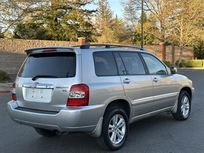 2006 Toyota Highlander Hybrid   - Photo 6 - Sacramento, CA 95821