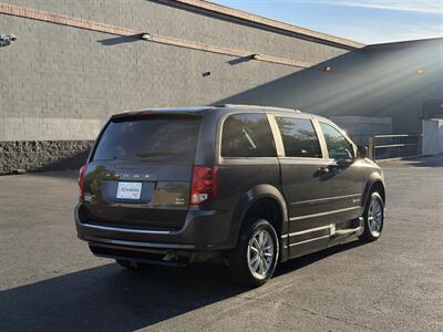 2016 Dodge Grand Caravan SXT HANDICAP WHEELCHAIR ACCESSIBLE VAN - Photo 3 - Sacramento, CA 95821