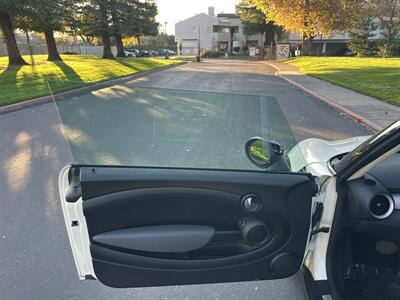 2011 MINI Cooper Clubman   - Photo 18 - Sacramento, CA 95821