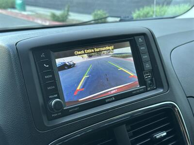2015 Dodge Grand Caravan SXT  HANDICAP WHEELCHAIR ACCESSIBLE VAN - Photo 21 - Sacramento, CA 95821