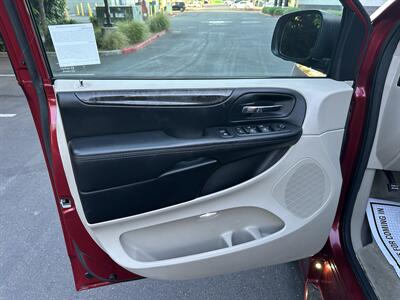 2015 Dodge Grand Caravan SXT  HANDICAP WHEELCHAIR ACCESSIBLE VAN - Photo 12 - Sacramento, CA 95821
