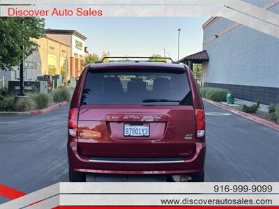 2015 Dodge Grand Caravan SXT  HANDICAP WHEELCHAIR ACCESSIBLE VAN - Photo 5 - Sacramento, CA 95821