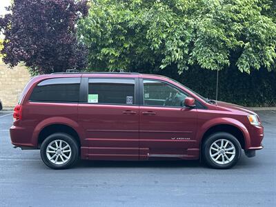2015 Dodge Grand Caravan SXT  HANDICAP WHEELCHAIR ACCESSIBLE VAN - Photo 7 - Sacramento, CA 95821