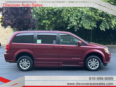 2015 Dodge Grand Caravan SXT  HANDICAP WHEELCHAIR ACCESSIBLE VAN - Photo 7 - Sacramento, CA 95821