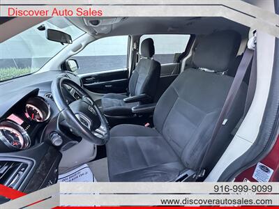 2015 Dodge Grand Caravan SXT  HANDICAP WHEELCHAIR ACCESSIBLE VAN - Photo 13 - Sacramento, CA 95821