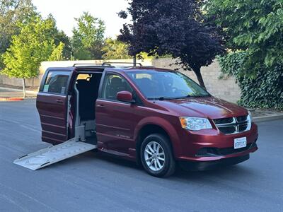2015 Dodge Grand Caravan SXT  HANDICAP WHEELCHAIR ACCESSIBLE VAN - Photo 9 - Sacramento, CA 95821