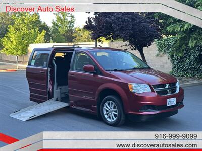 2015 Dodge Grand Caravan SXT  HANDICAP WHEELCHAIR ACCESSIBLE VAN - Photo 9 - Sacramento, CA 95821