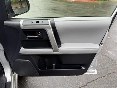 2013 Toyota 4Runner SR5   - Photo 18 - Sacramento, CA 95821