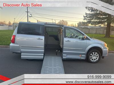 2012 Chrysler Town & Country Handicap Wheelchair accessible van   - Photo 6 - Sacramento, CA 95821
