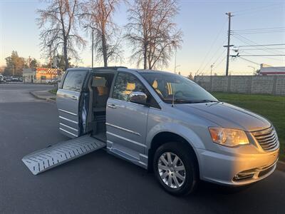 2012 Chrysler Town & Country Handicap Wheelchair accessible van   - Photo 4 - Sacramento, CA 95821