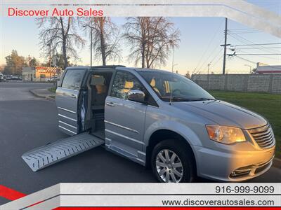 2012 Chrysler Town & Country Handicap Wheelchair accessible van   - Photo 4 - Sacramento, CA 95821