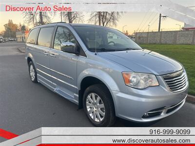 2012 Chrysler Town & Country Handicap Wheelchair accessible van   - Photo 32 - Sacramento, CA 95821