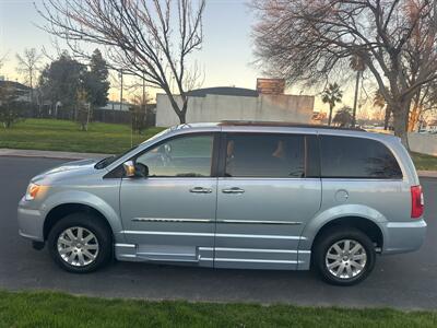 2012 Chrysler Town & Country Handicap Wheelchair accessible van   - Photo 14 - Sacramento, CA 95821