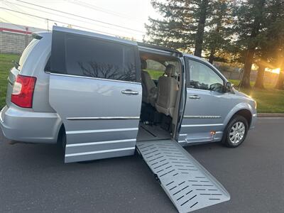 2012 Chrysler Town & Country Handicap Wheelchair accessible van   - Photo 7 - Sacramento, CA 95821